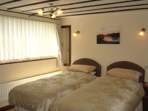 The Oak Suite Bedroom (Ground Level)